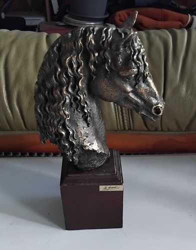Tête cheval bronze - de,